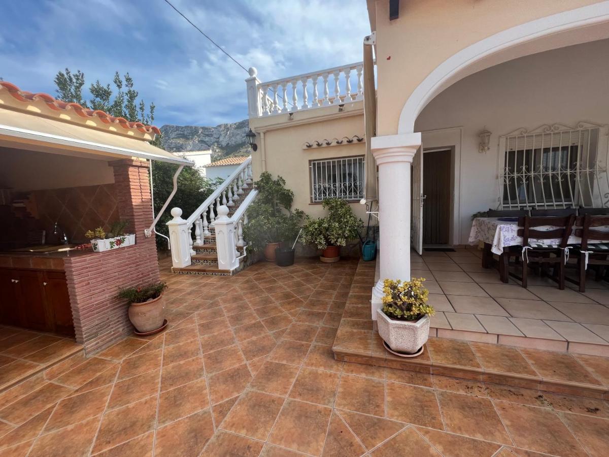 Villa Aristeu Дения Екстериор снимка